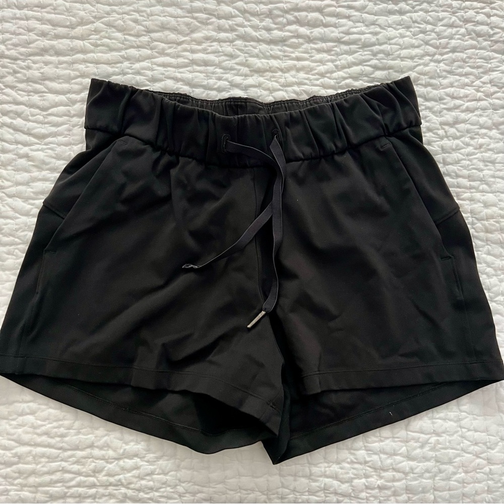 Lululemon On the Fly Shorts